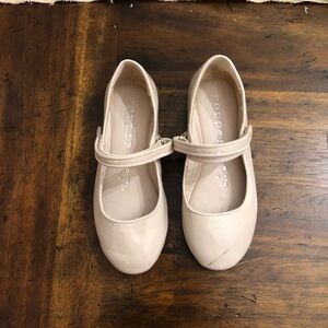 Copper Key Mary Jane Shoes Girls Beige, Block Heel, Size 1 M
